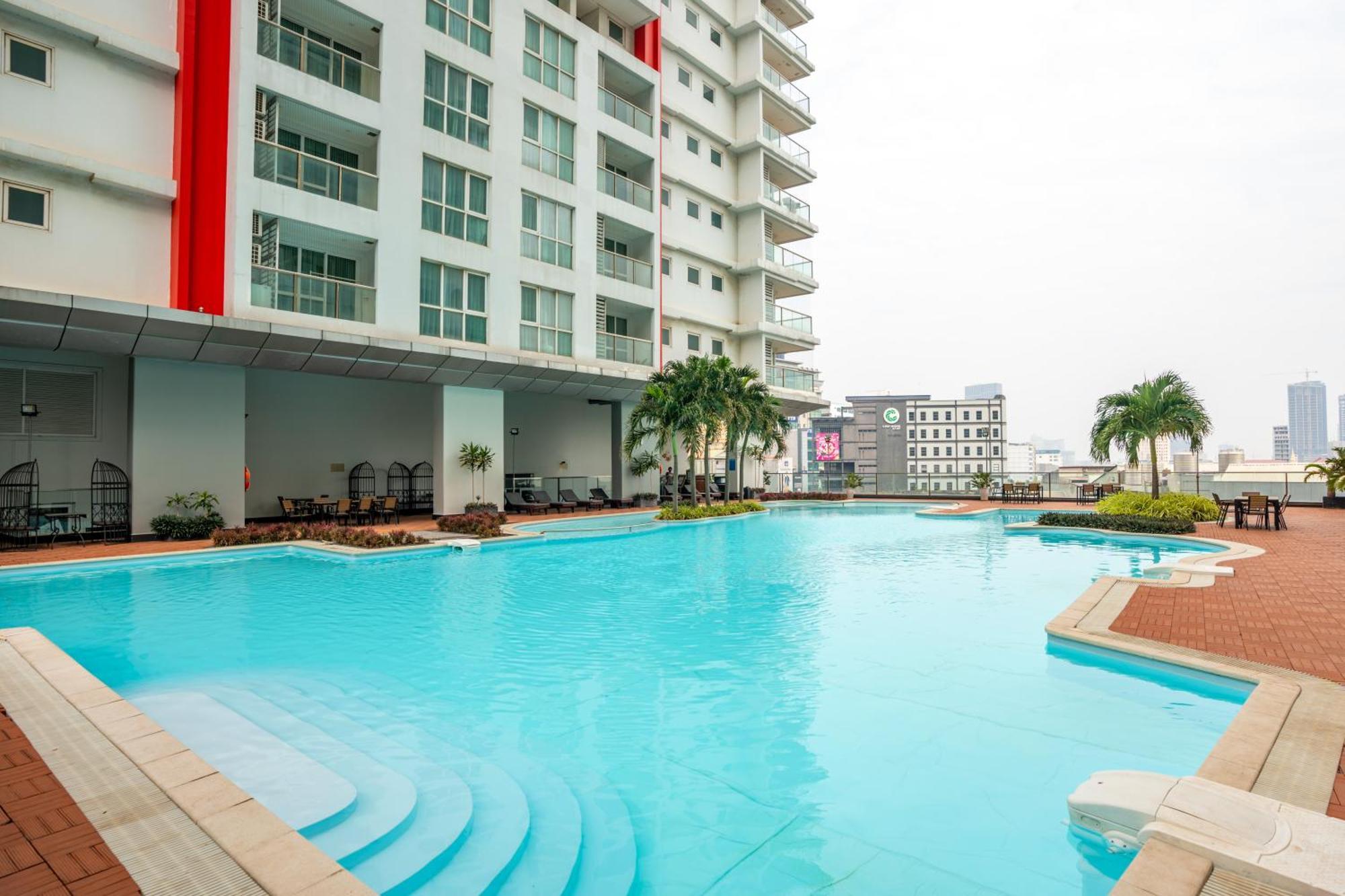 โอลิมเปีย ซิตี้ โฮเต็ล บาย ดารา Hotel พนมเปญ ภายนอก รูปภาพ