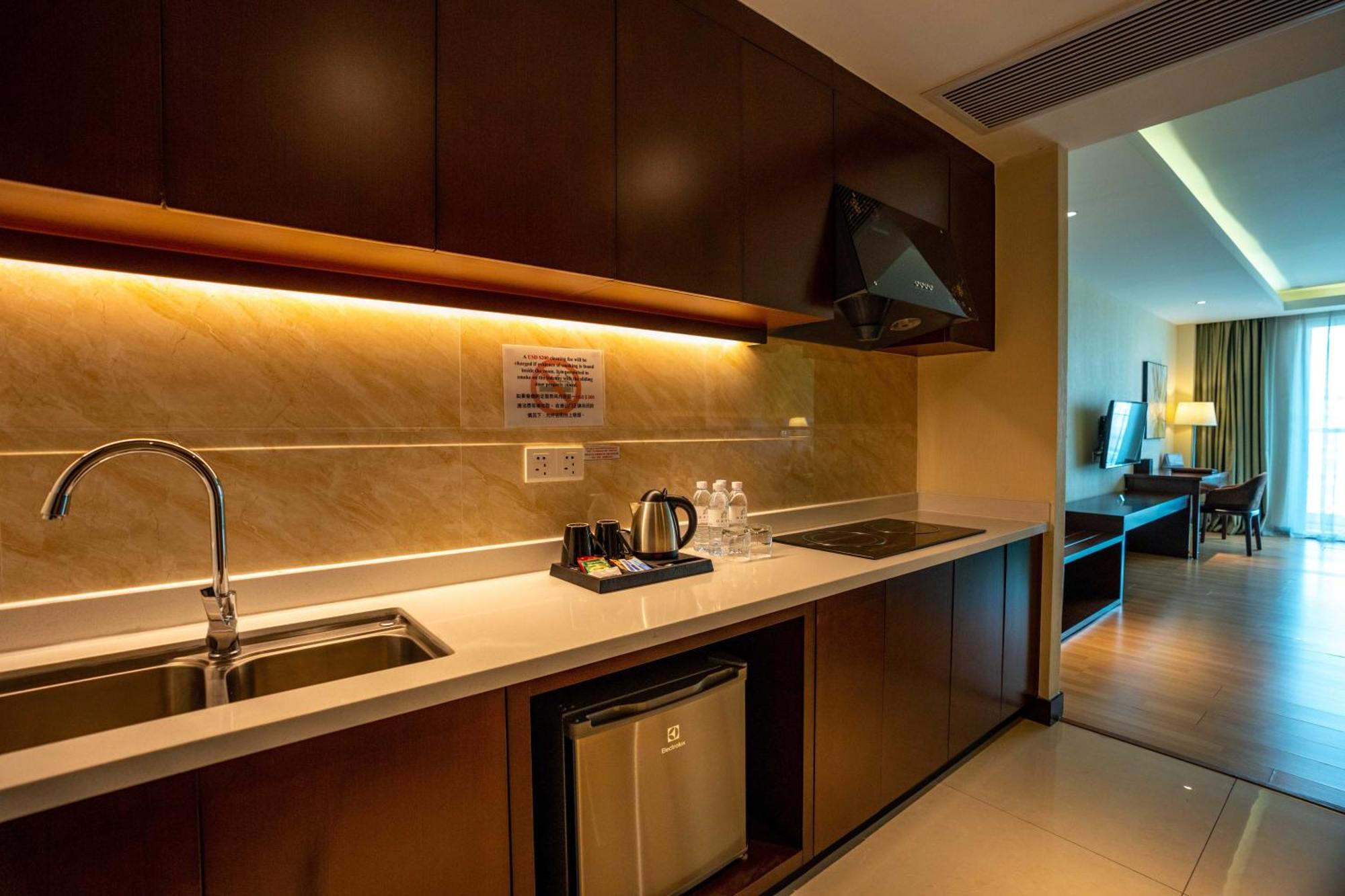 โอลิมเปีย ซิตี้ โฮเต็ล บาย ดารา Hotel พนมเปญ ภายนอก รูปภาพ