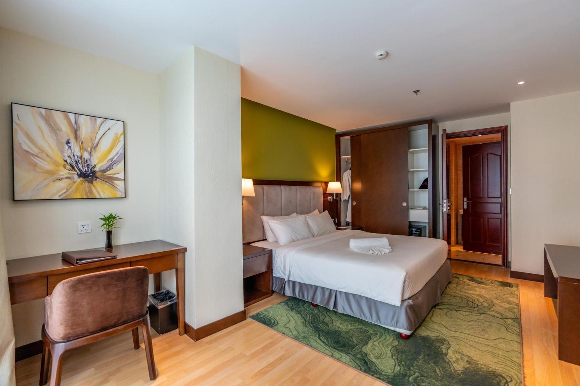 โอลิมเปีย ซิตี้ โฮเต็ล บาย ดารา Hotel พนมเปญ ภายนอก รูปภาพ