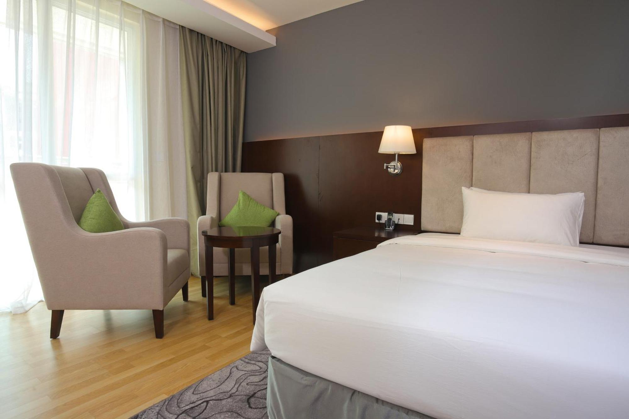 โอลิมเปีย ซิตี้ โฮเต็ล บาย ดารา Hotel พนมเปญ ภายนอก รูปภาพ