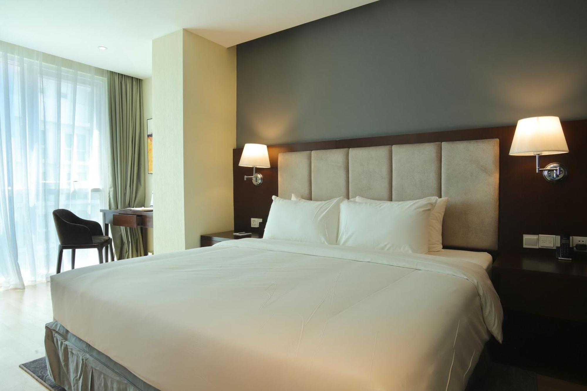 โอลิมเปีย ซิตี้ โฮเต็ล บาย ดารา Hotel พนมเปญ ภายนอก รูปภาพ