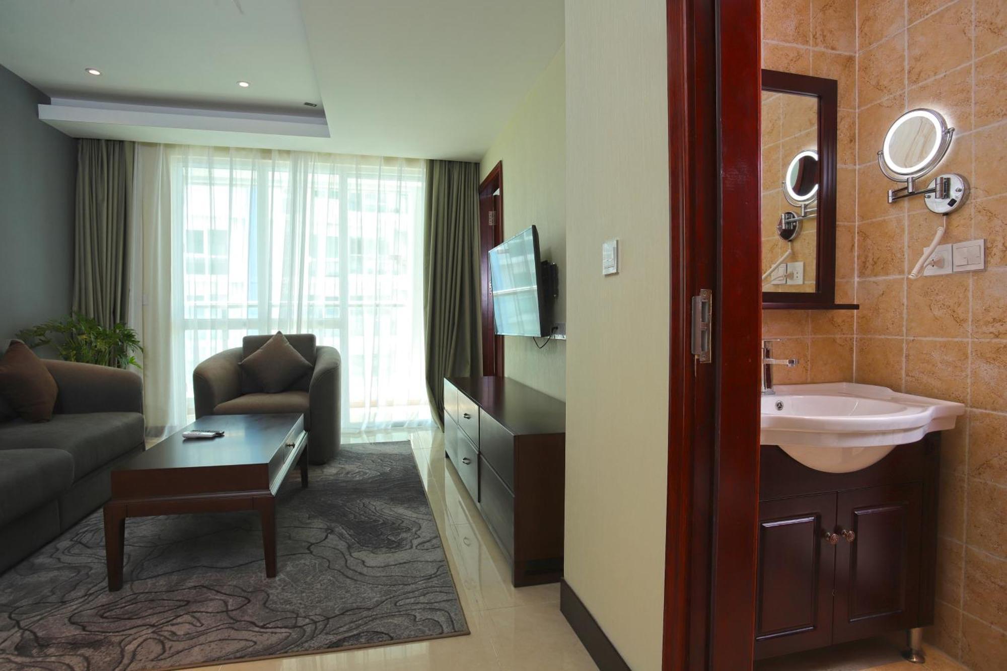 โอลิมเปีย ซิตี้ โฮเต็ล บาย ดารา Hotel พนมเปญ ภายนอก รูปภาพ