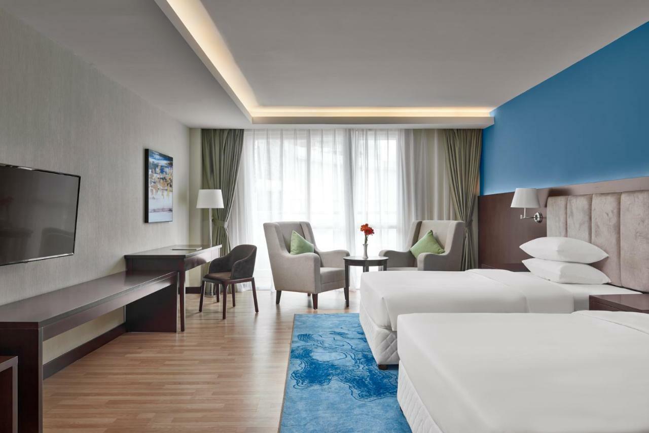 โอลิมเปีย ซิตี้ โฮเต็ล บาย ดารา Hotel พนมเปญ ภายนอก รูปภาพ